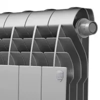 Биметаллический радиатор отопления Royal Thermo BiLiner 500 V 4 секции Silver Satin Биметаллический радиатор отопления Royal Thermo BiLiner 500 V 4 секции Silver Satin